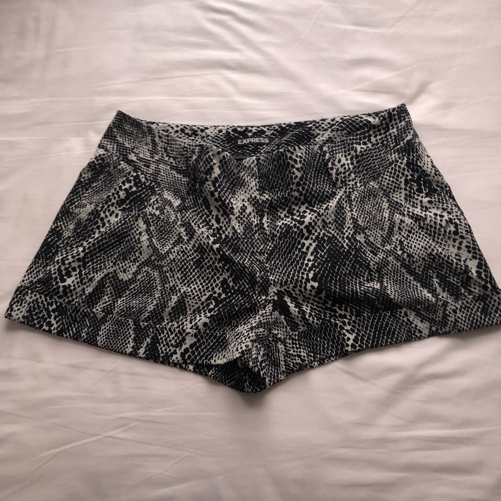 Snake skin patterned shorts